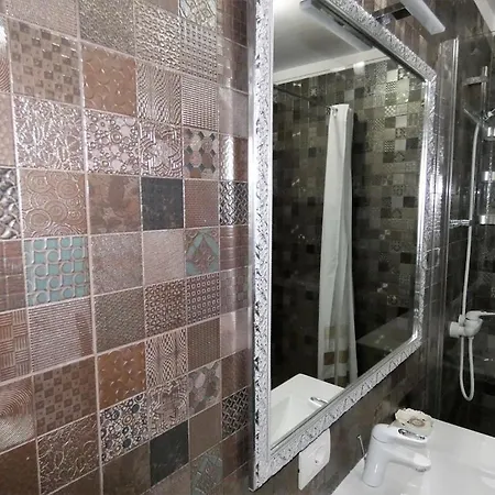 Apartamento Beautiful With Large Terrace Close To The *