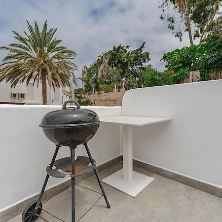 Apartamento Beautiful With Large Terrace Close To The