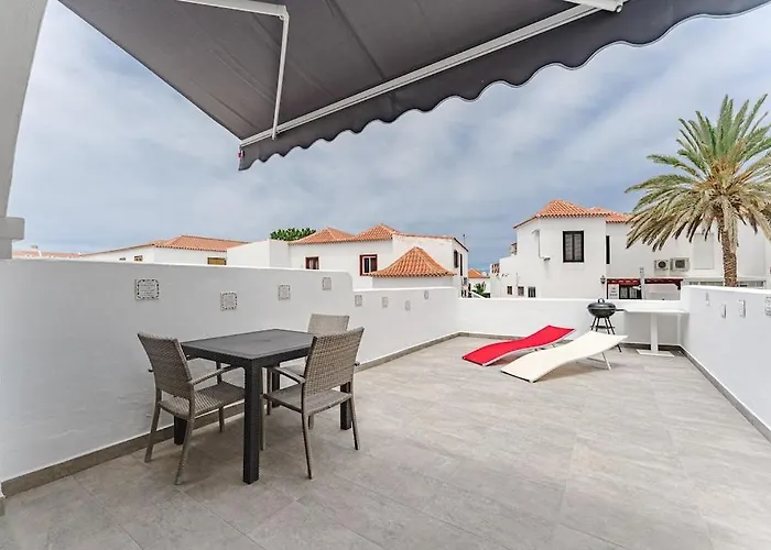 Apartman Beautiful With Large Terrace Close To The Arona