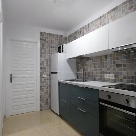 Beautiful With Large Terrace Close To The Arona (Tenerife)