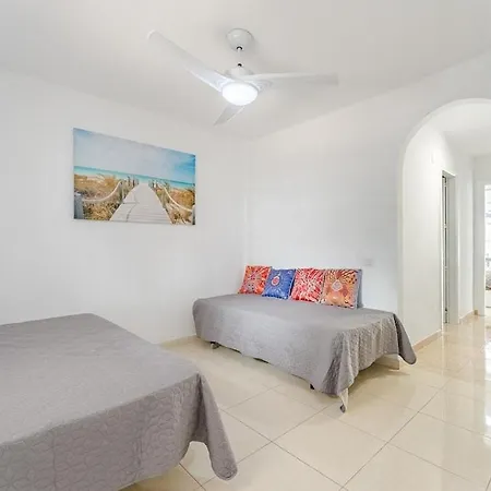 Lägenhet Beautiful With Large Terrace Close To The Arona (Tenerife)